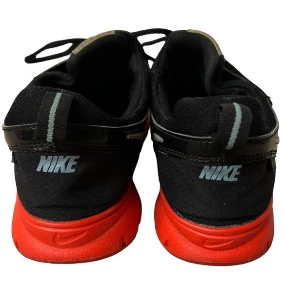Nike Free TR Shield Pack Training Shoes Black Red Women’s Size 8 - Picture 7 of 11